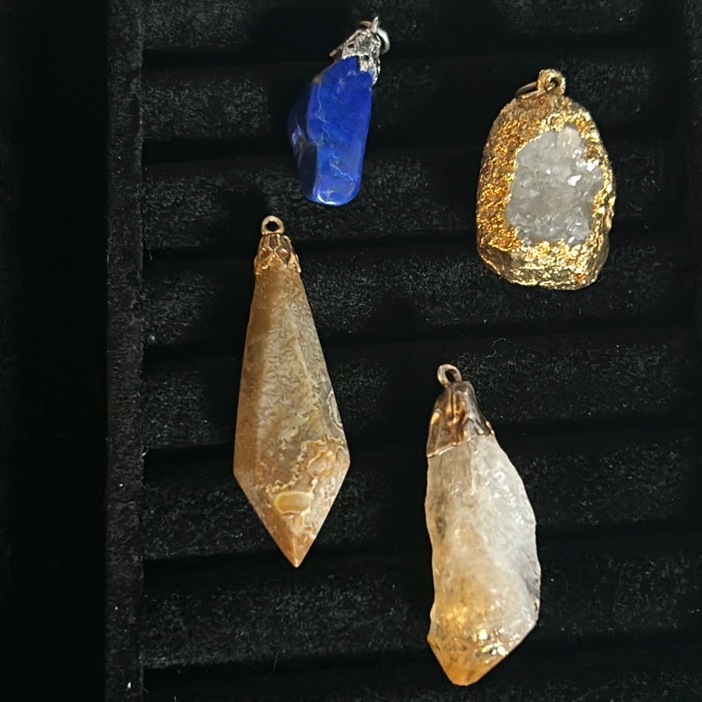 Crystal Gemstone 4 Piece Pendant Collection Citrine Lapis Lazuli Clear Quartz